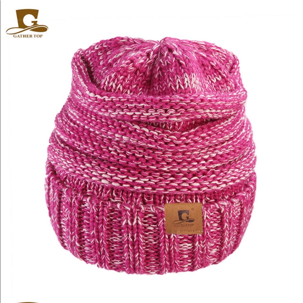 Soft chunky knit slouchy beanie- hot pink/rose